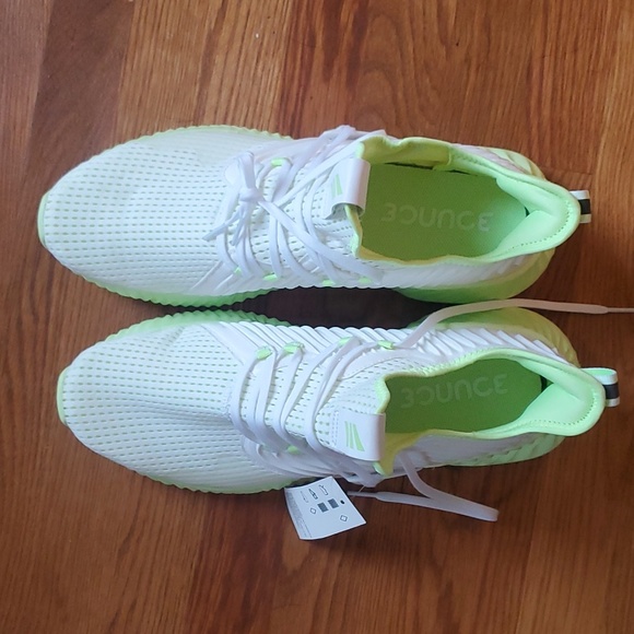 Addidas Alphabounce Instinct white and neon green super cool hard to find! - Picture 5 of 5